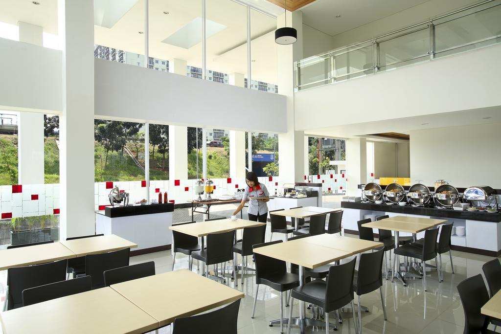 Amaris Hotel Bekasi Barat Exteriör bild